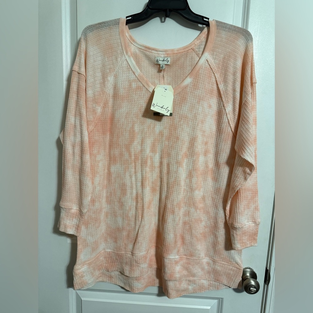 Wonderly Pink and White Oversized